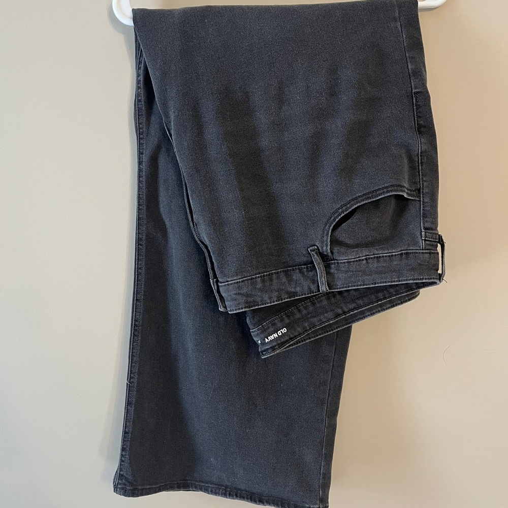 4/60$ Old Navy Women’s Dark Gray wide leg Jeans